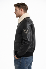 Laden Sie das Bild in den Galerie-Viewer, Fliegerbomberjacke G-1 aus Leder – Echter Piloten-Stil