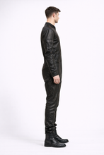 Laden Sie das Bild in den Galerie-Viewer, Herren Schwarze Echtleder Slim-Fit Jacke – Rundhals Racer Style