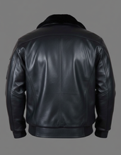Laden Sie das Bild in den Galerie-Viewer, Stealth Squadron Schwarze Leder Bomberjacke – Flieger Pelzkragen