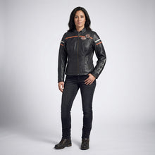 Laden Sie das Bild in den Galerie-Viewer, Damen Motorradjacke "Miss Enthusiast" aus Leder – Harley Style Classic Fit