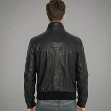 Laden Sie das Bild in den Galerie-Viewer, Men’s Black Leather Bomber Jacket – Simple Slim Fit Classic Casual Coat