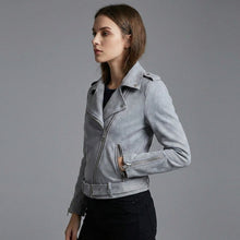 Laden Sie das Bild in den Galerie-Viewer, Women's Cropped Suede Moto Jacket