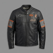 Laden Sie das Bild in den Galerie-Viewer, Herren Harley-Davidson Style Motorradjacke aus schwarzem Leder – Orange Script Edition