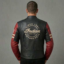 Laden Sie das Bild in den Galerie-Viewer, Herren Vintage Leder-Motorradjacke im Indian-Stil – Rot & Schwarz Moto Style