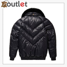 Laden Sie das Bild in den Galerie-Viewer, Real Quality V-Bomber Nylon Black Black Fox Fur