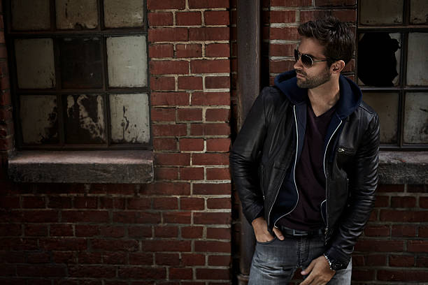 How-to-look-best-in-leather-jackets-outfits Leather Outlet