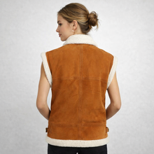 Load image into Gallery viewer, Women's Tan Suede Shearling Collar Vest
