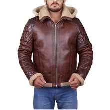 Laden Sie das Bild in den Galerie-Viewer, Herren-Kapuzenjacke aus braunem Shearling – Kuschelige Winterkleidung
