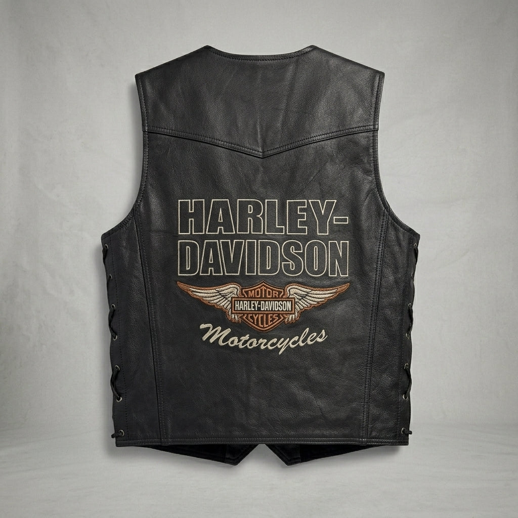 Herren Harley-Style Bikerweste aus echtem Leder – Club Cut mit Druckknöpfen