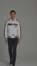 Laden und Abspielen von Videos im Galerie-Viewer, Herren Sport-Lederbomberjacke – Moto Streetwear Stil
