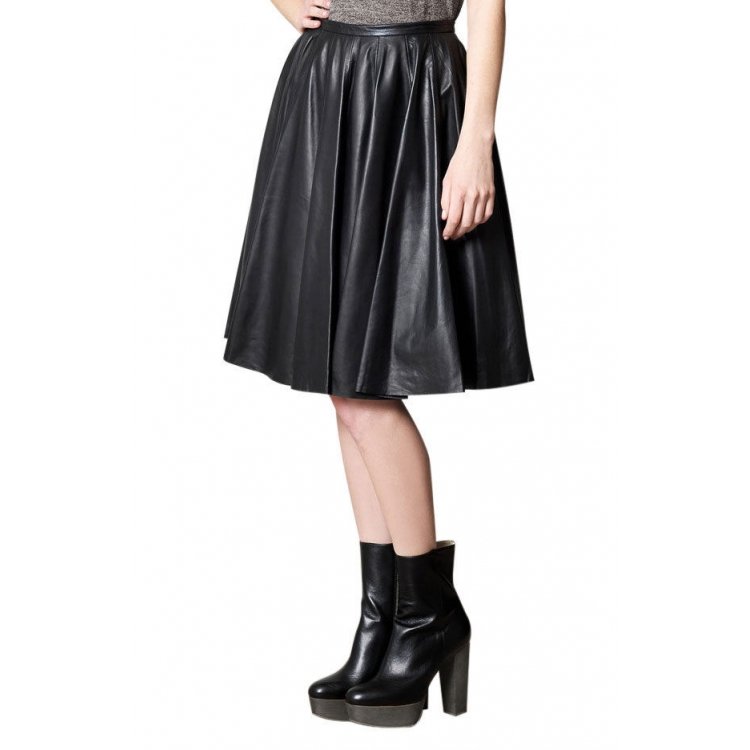 Womens slim fit black lambskin leather skirt
